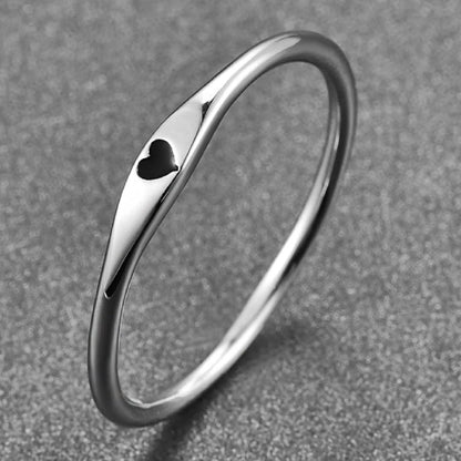 925 Sterling Silver Carved Heart Wedding Band – A Perfect Valentine's Day Gift